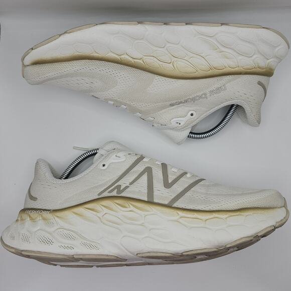 New Balance Fresh Foam X More v4 White Gold Womens 10.5 B Running Shoes - Picture 11 of 12